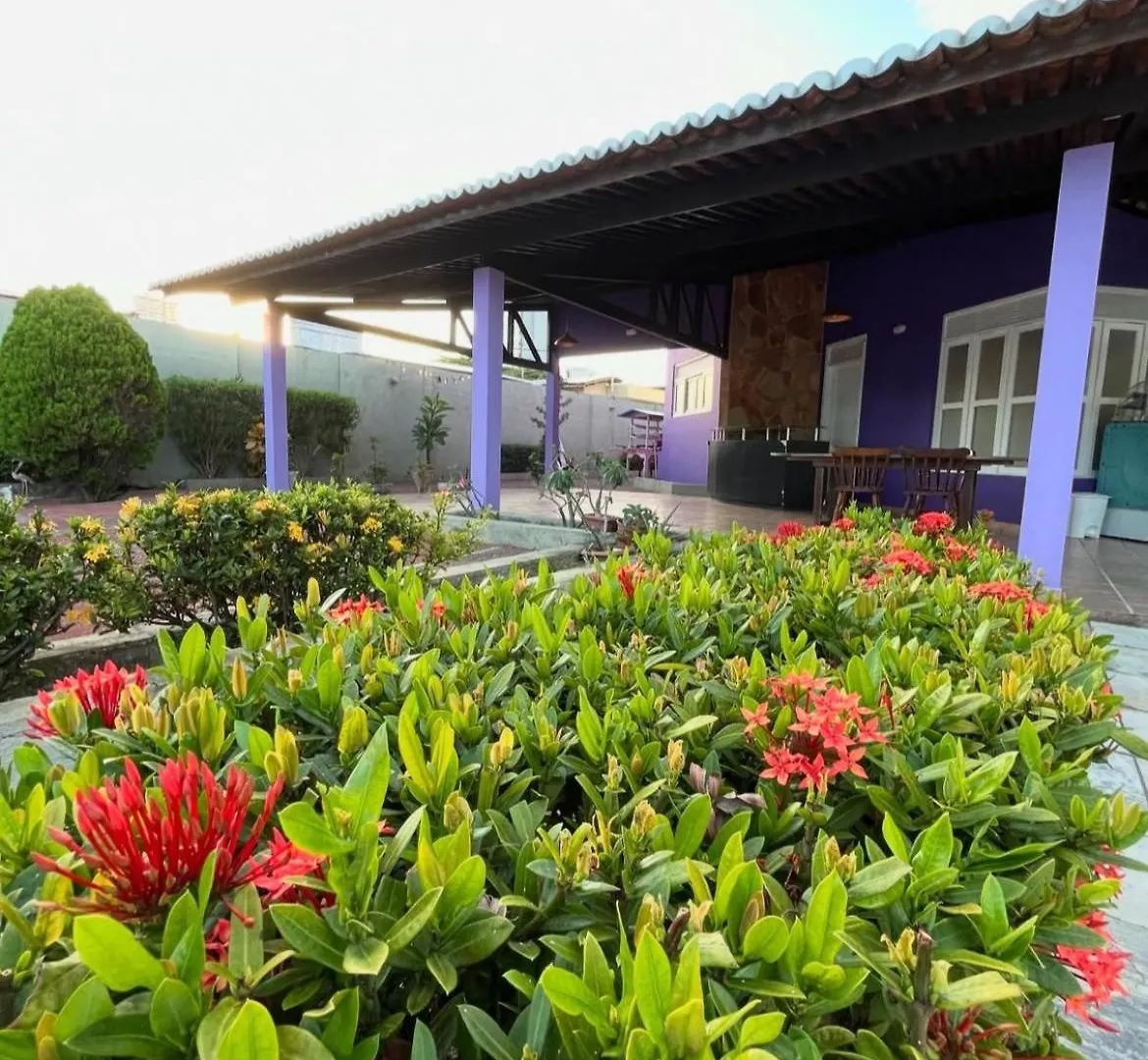 Flor De Ipe Hostel Natal