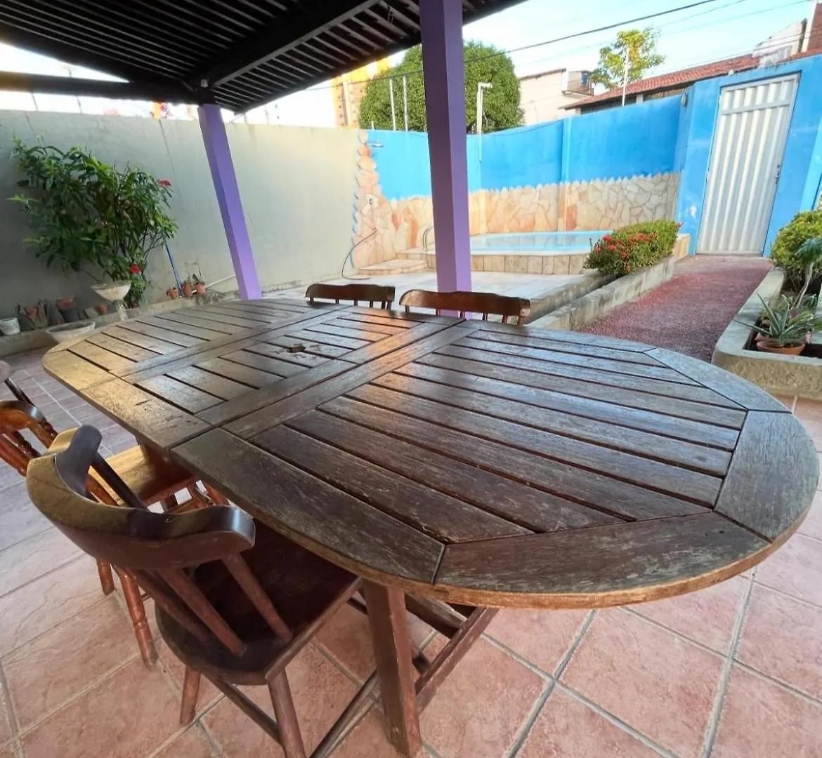 Homestay Flor De Ipe Hostel Natal